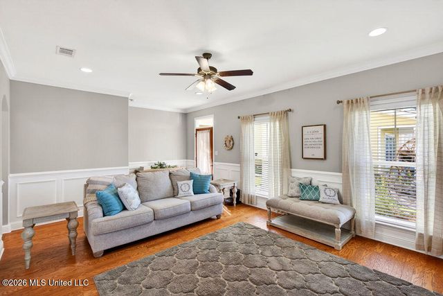 6 Sweetgrass Lane, Ocean Springs, MS 39564