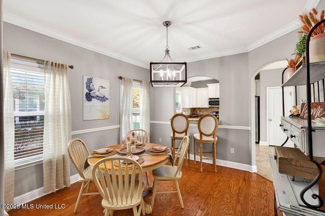 6 Sweetgrass Lane, Ocean Springs, MS 39564