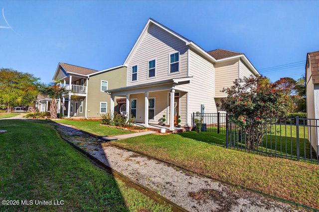 6 Sweetgrass Lane, Ocean Springs, MS 39564