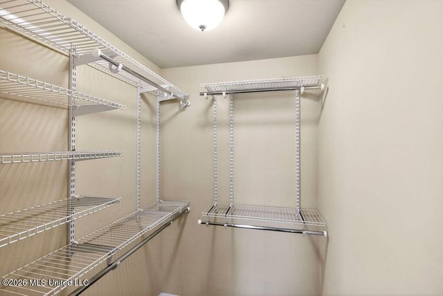 6 Sweetgrass Lane, Ocean Springs, MS 39564