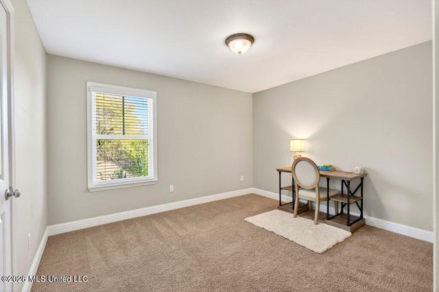 6 Sweetgrass Lane, Ocean Springs, MS 39564