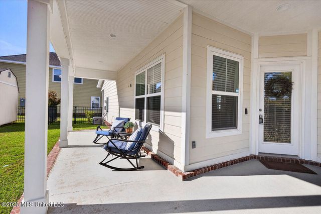 6 Sweetgrass Lane, Ocean Springs, MS 39564