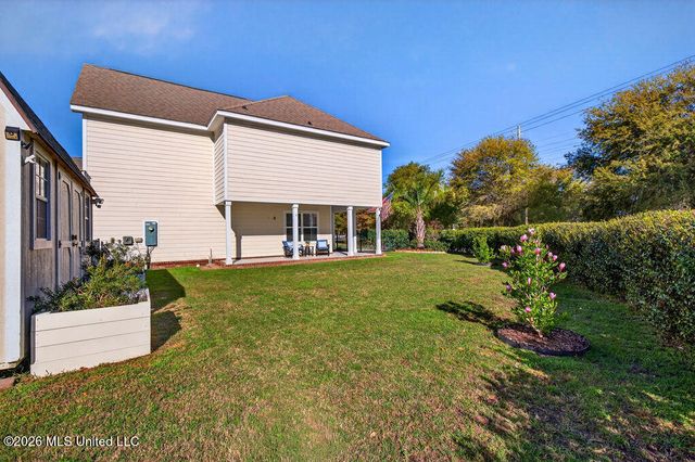 6 Sweetgrass Lane, Ocean Springs, MS 39564