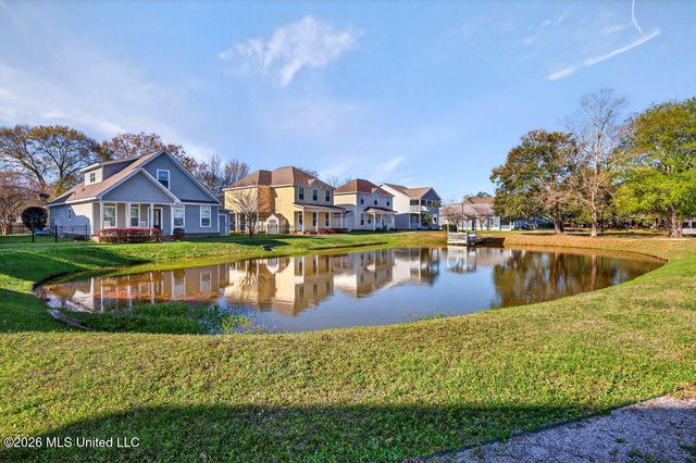 6 Sweetgrass Lane, Ocean Springs, MS 39564