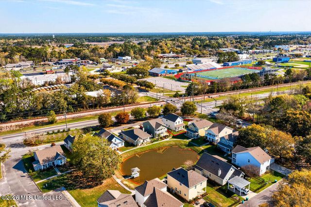 6 Sweetgrass Lane, Ocean Springs, MS 39564