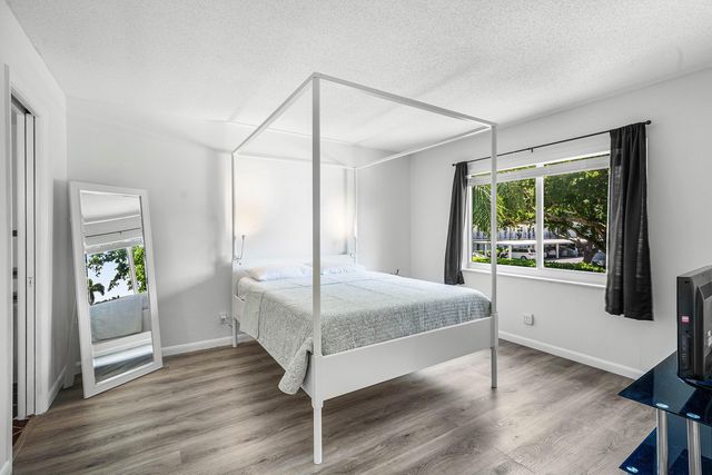 207 Tropic Isle Drive 208, Delray Beach, FL 33483