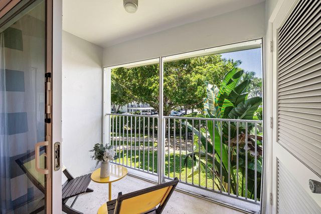 207 Tropic Isle Drive 208, Delray Beach, FL 33483