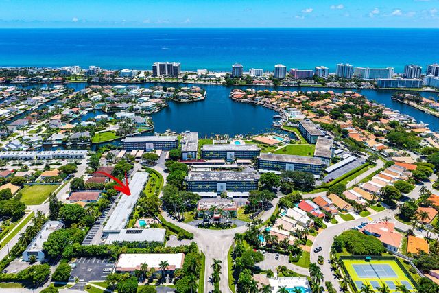 207 Tropic Isle Drive 208, Delray Beach, FL 33483
