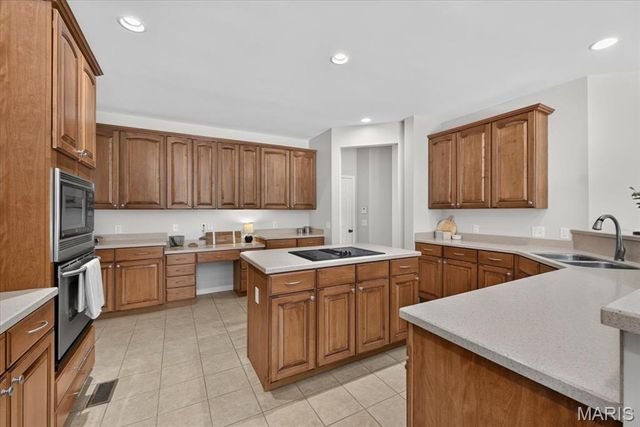 412 Marine Terrace, Lake St Louis, MO 63367