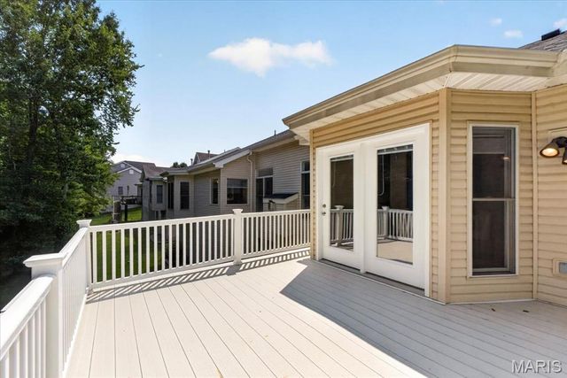 412 Marine Terrace, Lake St Louis, MO 63367