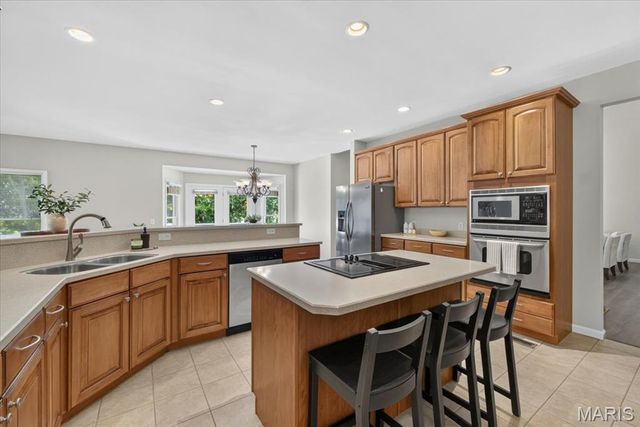 412 Marine Terrace, Lake St Louis, MO 63367