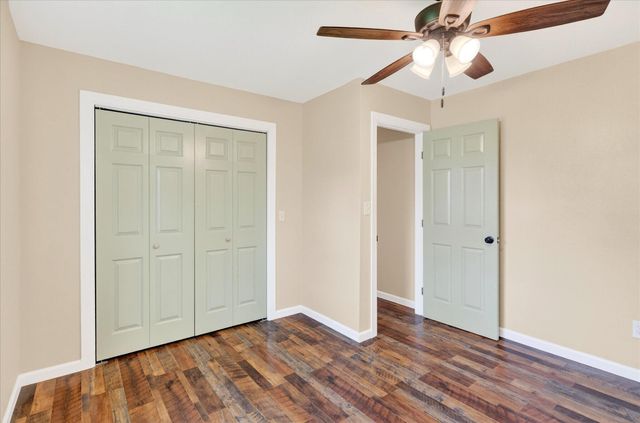 1036 E Morningside Street, Springfield, MO 65807