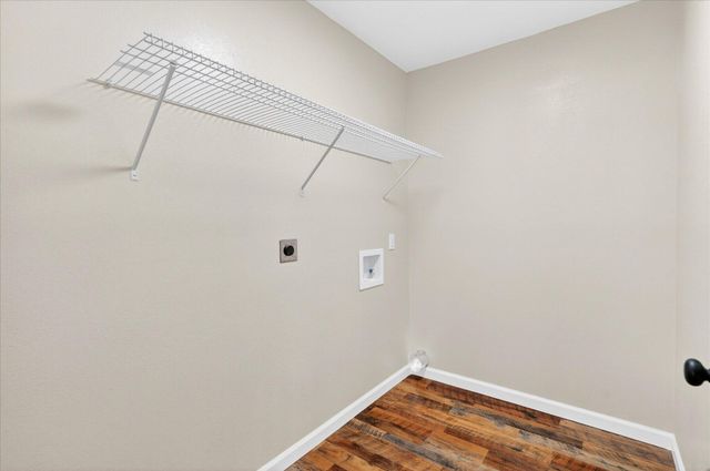 1036 E Morningside Street, Springfield, MO 65807