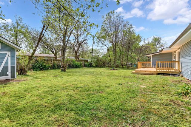 1036 E Morningside Street, Springfield, MO 65807