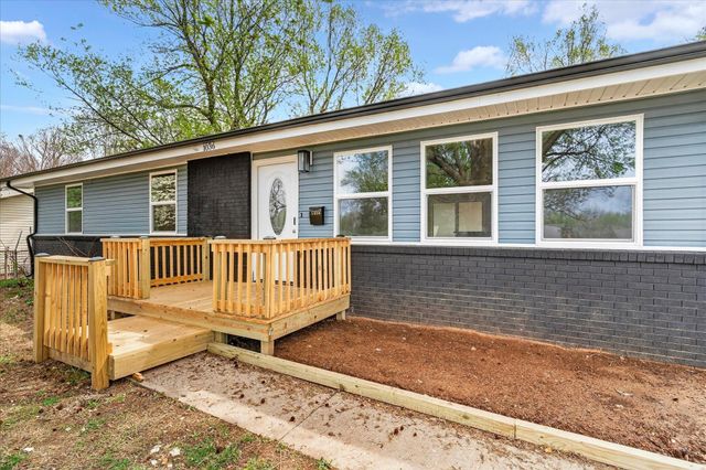 1036 E Morningside Street, Springfield, MO 65807