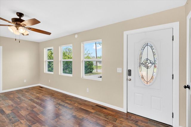 1036 E Morningside Street, Springfield, MO 65807