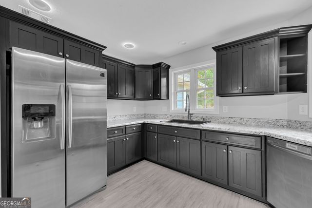 331 Highland Ridge Drive, Hartwell, GA 30643