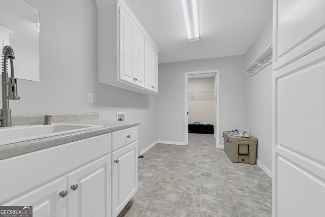 331 Highland Ridge Drive, Hartwell, GA 30643