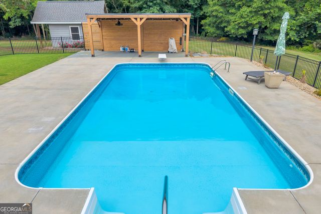 331 Highland Ridge Drive, Hartwell, GA 30643