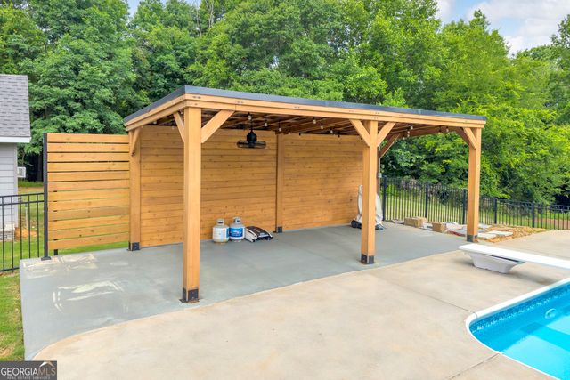 331 Highland Ridge Drive, Hartwell, GA 30643