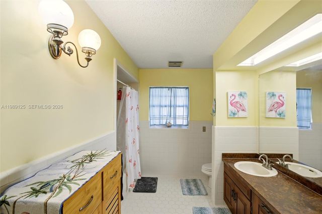 3903 Edison Avenue, Bowling Green, FL 33834