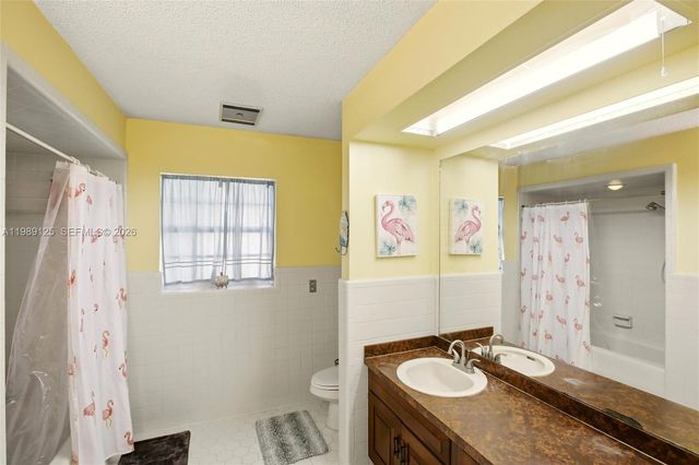 3903 Edison Avenue, Bowling Green, FL 33834