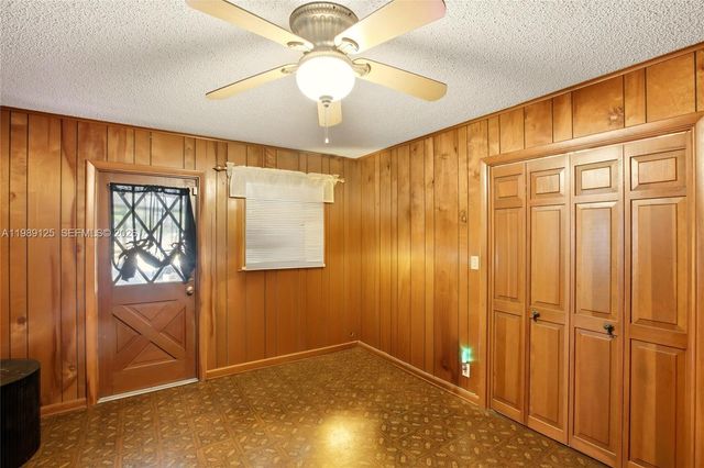 3903 Edison Avenue, Bowling Green, FL 33834