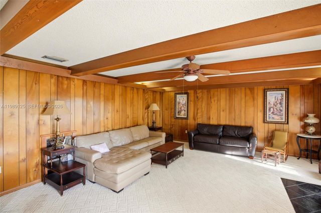 3903 Edison Avenue, Bowling Green, FL 33834