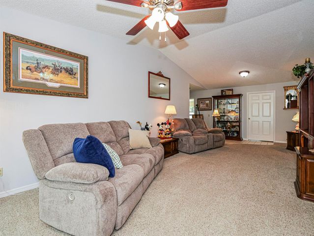 870 Lake Orchid Circle 204, Vero Beach, FL 32962