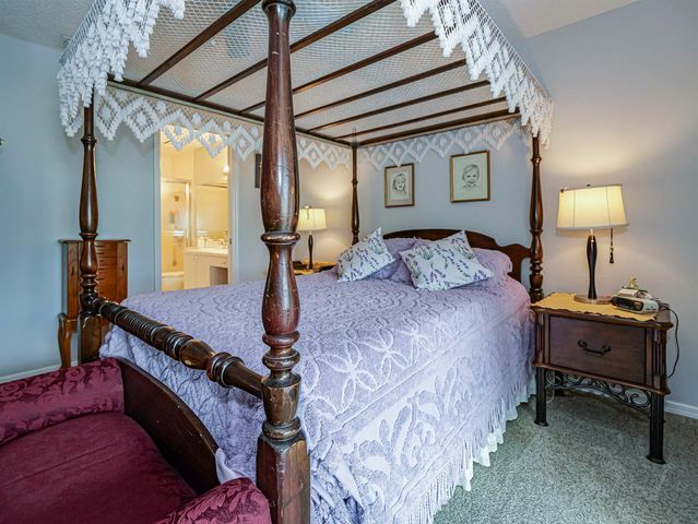 870 Lake Orchid Circle 204, Vero Beach, FL 32962