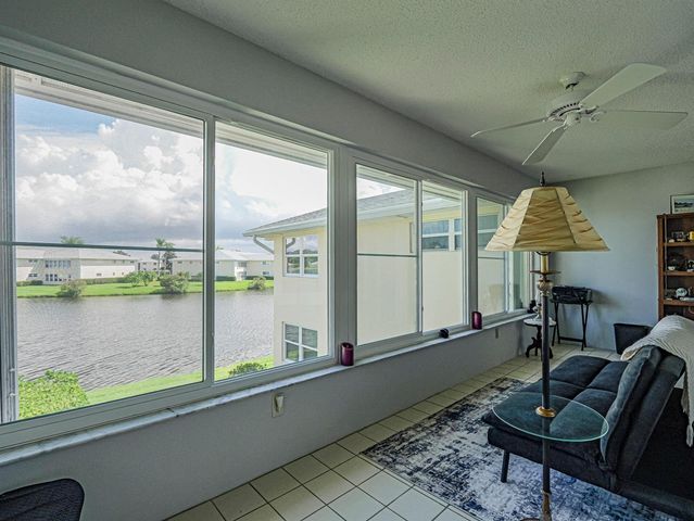 870 Lake Orchid Circle 204, Vero Beach, FL 32962