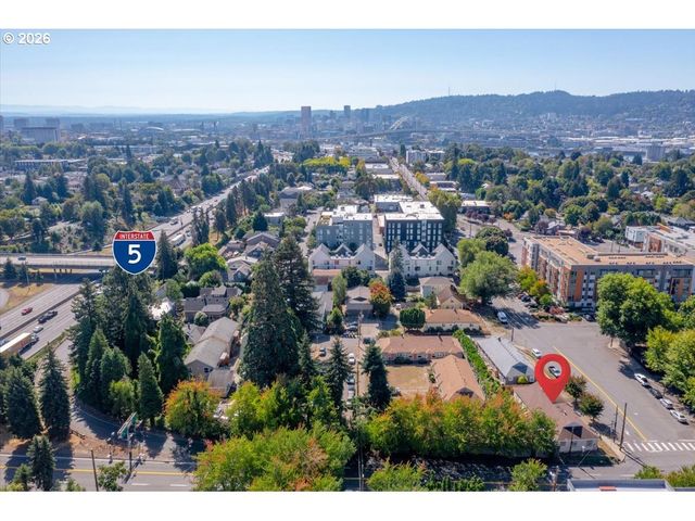 4526 N MARYLAND Ave, Portland, OR 97217