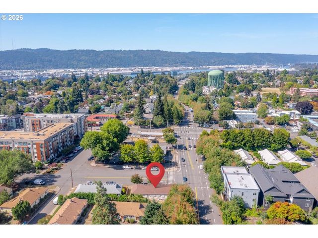 4526 N MARYLAND Ave, Portland, OR 97217