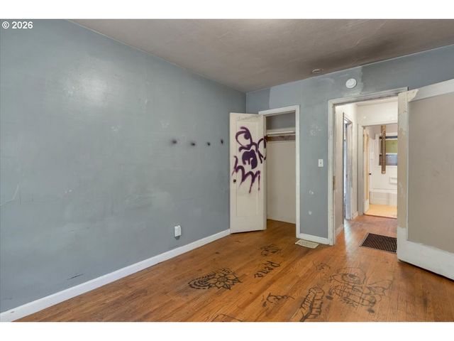 4526 N MARYLAND Ave, Portland, OR 97217