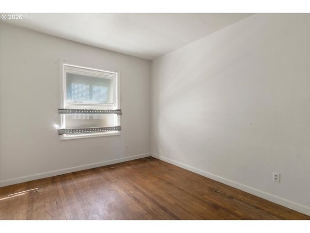 4526 N MARYLAND Ave, Portland, OR 97217