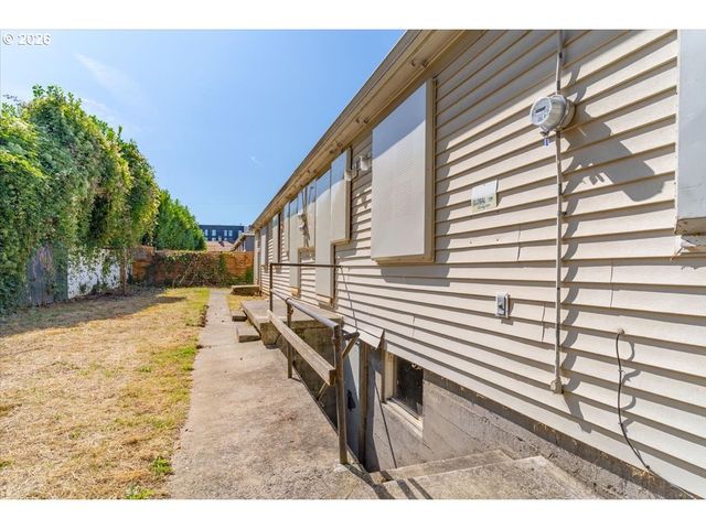 4526 N MARYLAND Ave, Portland, OR 97217