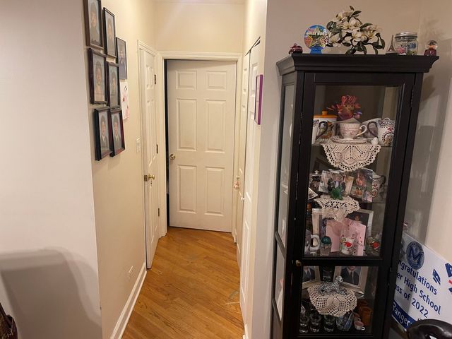 2915 W Granville Avenue 1E, Chicago, IL 60659