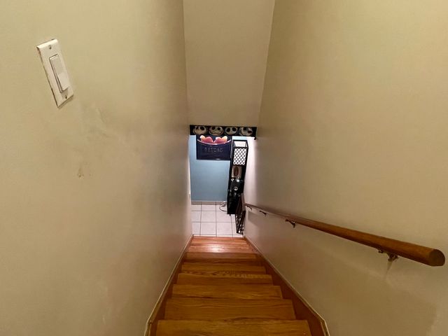 2915 W Granville Avenue 1E, Chicago, IL 60659