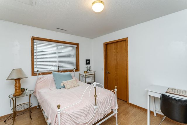 2809 Northern Valley Drive NE, Rochester, MN 55906