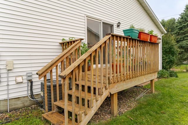 2809 Northern Valley Drive NE, Rochester, MN 55906