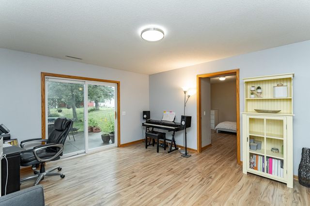 2809 Northern Valley Drive NE, Rochester, MN 55906