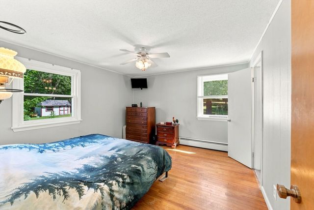 109 Providence St, Uxbridge, MA 01569
