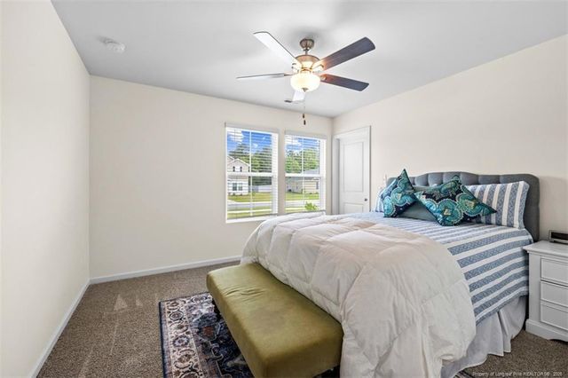 192 Walters Run Drive, Raeford, NC 28376