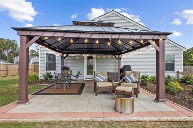 192 Walters Run Drive, Raeford, NC 28376