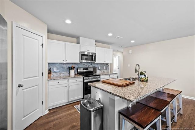 192 Walters Run Drive, Raeford, NC 28376
