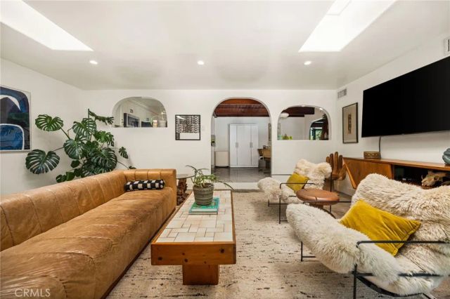 10551 Crawford Canyon Road, North Tustin, CA 92705