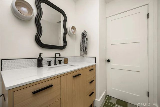 10551 Crawford Canyon Road, North Tustin, CA 92705