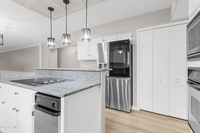 5310 Turnberry Lane, Sylvania, OH 43560