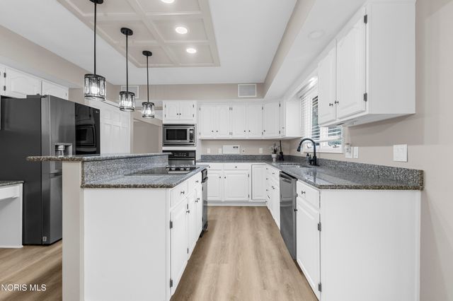 5310 Turnberry Lane, Sylvania, OH 43560