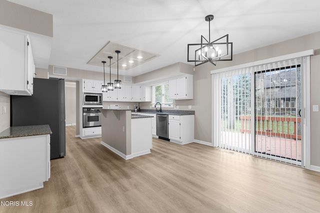 5310 Turnberry Lane, Sylvania, OH 43560